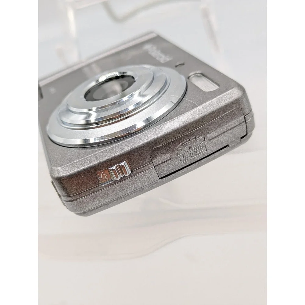 Polaroid A815 Digital Camera 15MP Silver Compact LCD AA SD Point Shoot Tested